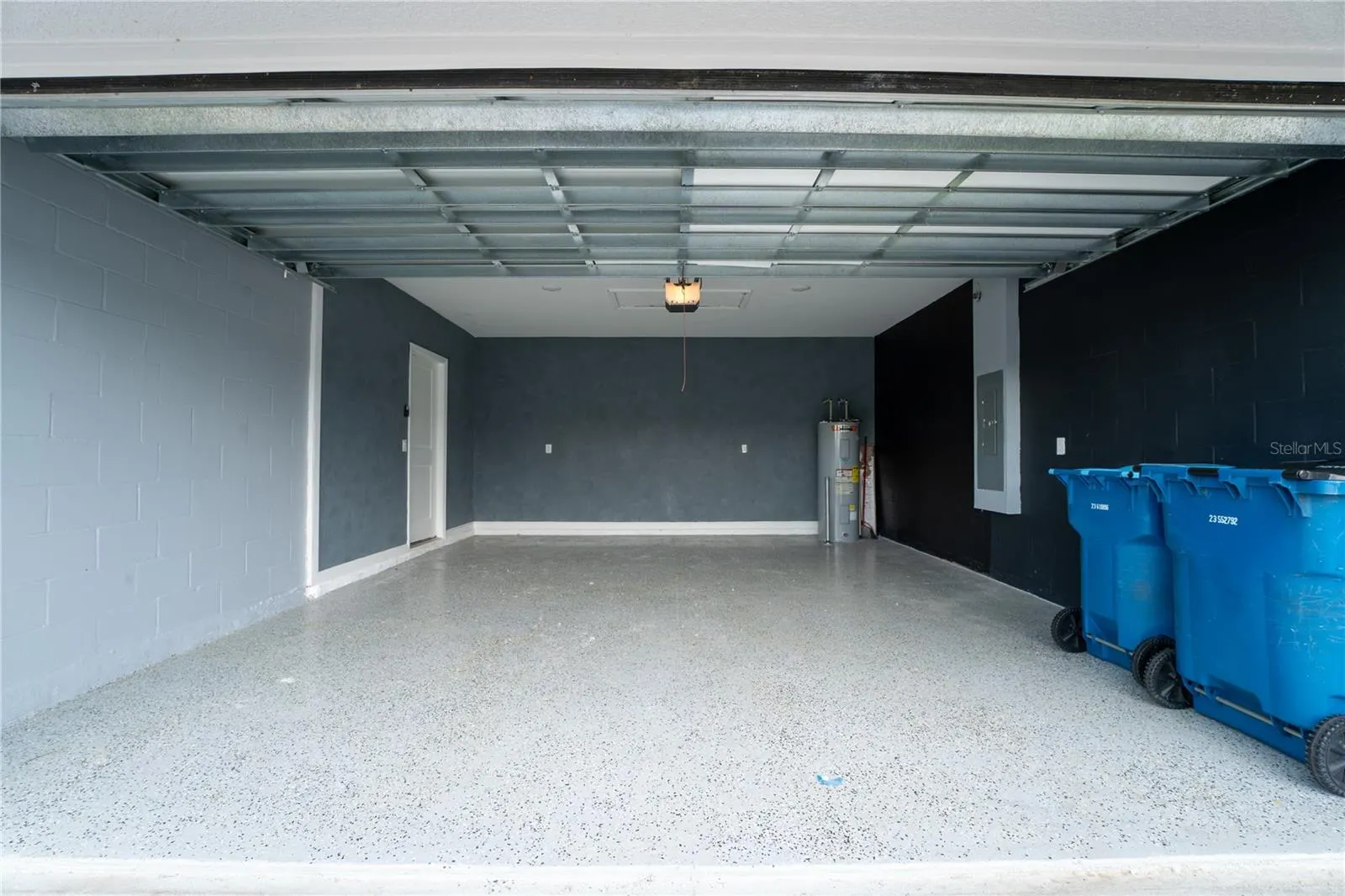 336 LOCH CT