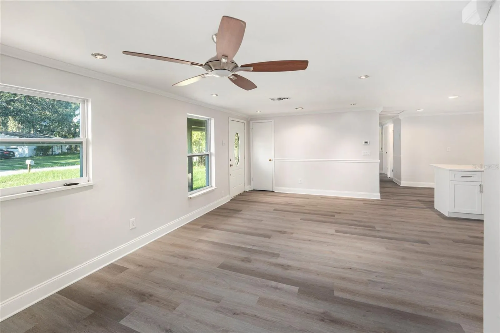 6515 RUNNINGWOODS DR