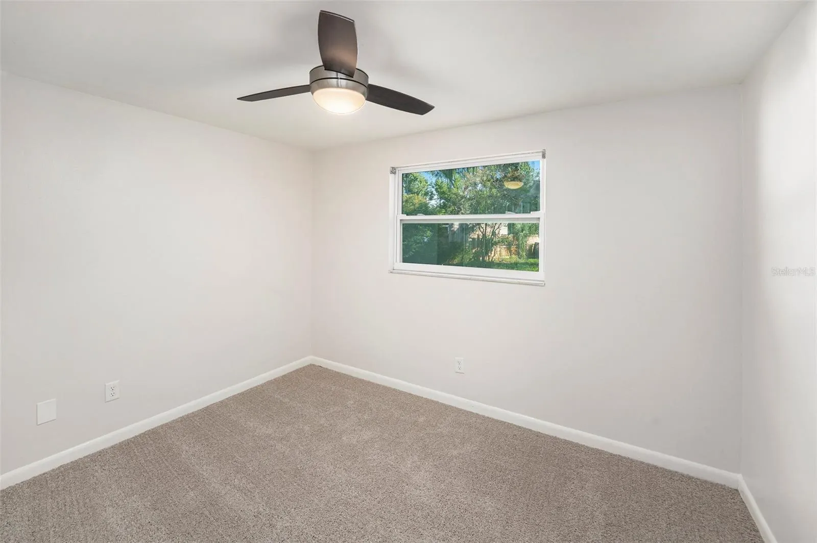 6515 RUNNINGWOODS DR