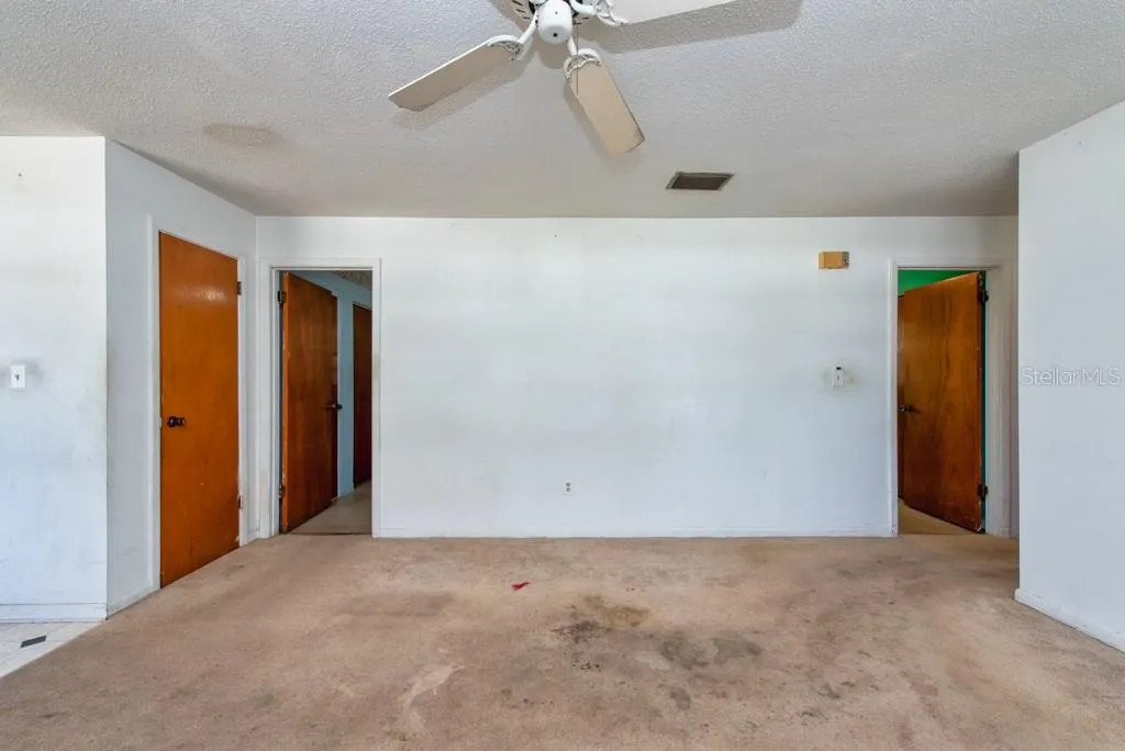 4203 FAWN CIR