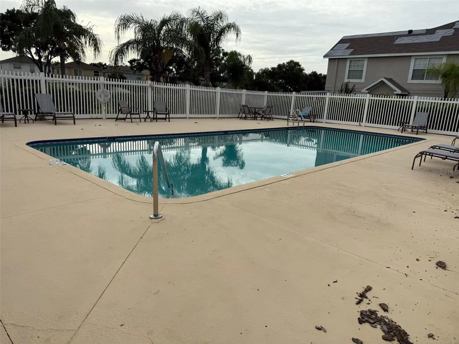 641 KENSINGTON LAKE CIR