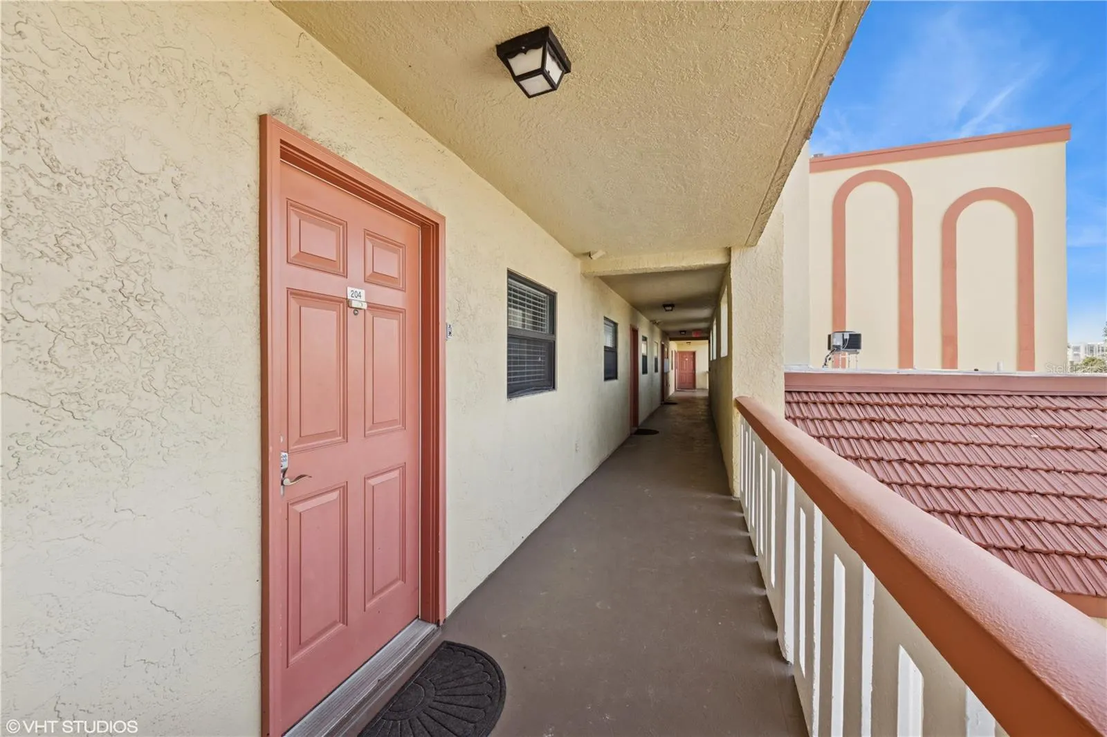 14710 GULF BLVD #204, #204