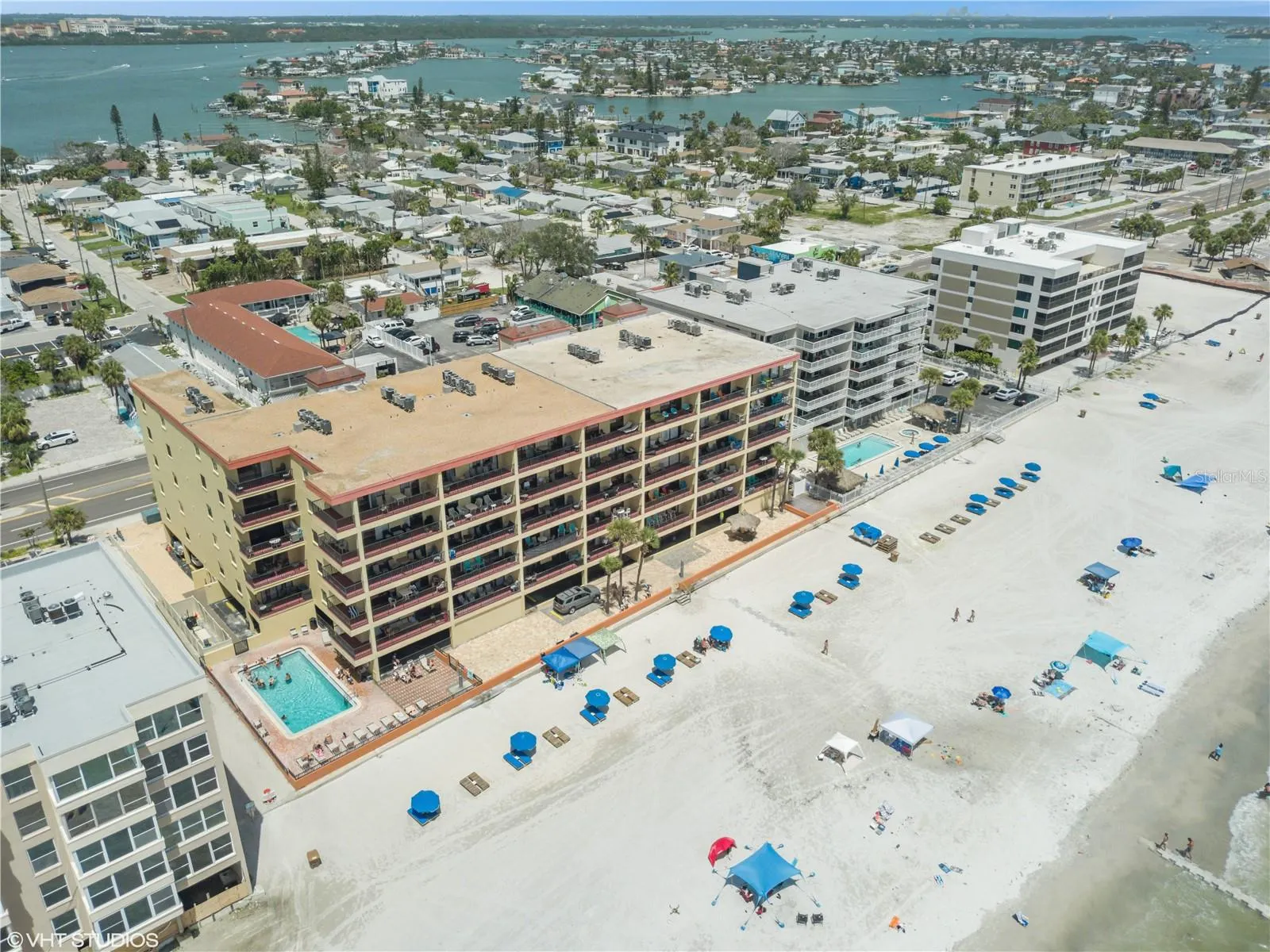 14710 GULF BLVD #204, #204