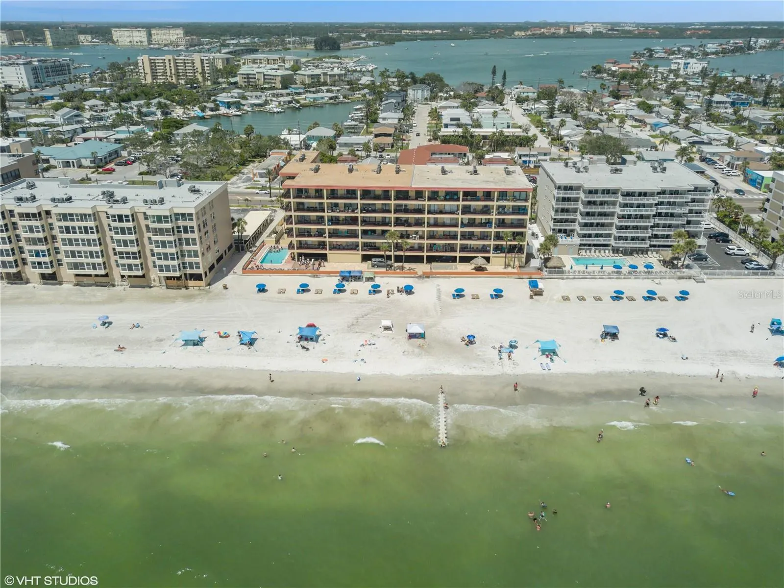 14710 GULF BLVD #204, #204