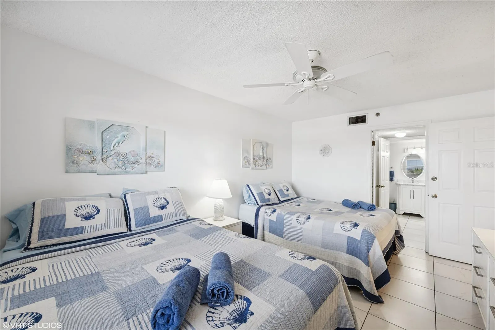 14710 GULF BLVD #204, #204