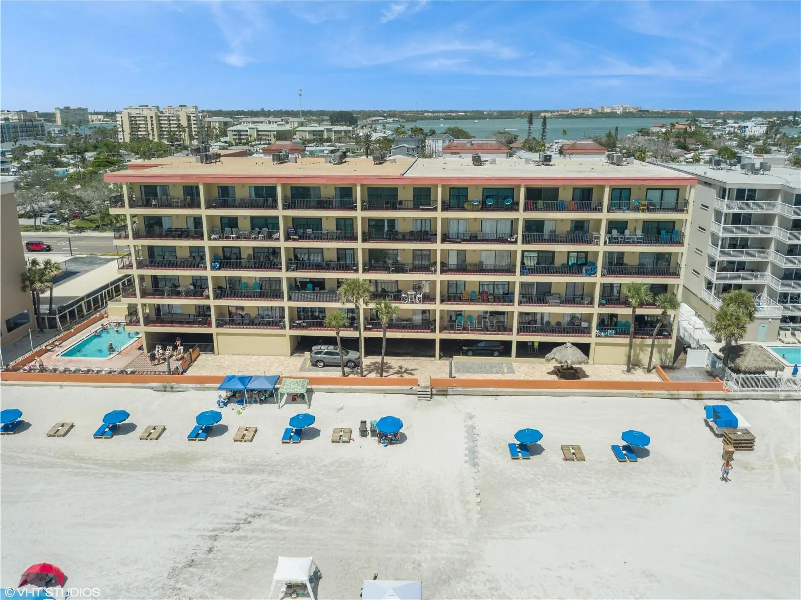 14710 GULF BLVD #204, #204
