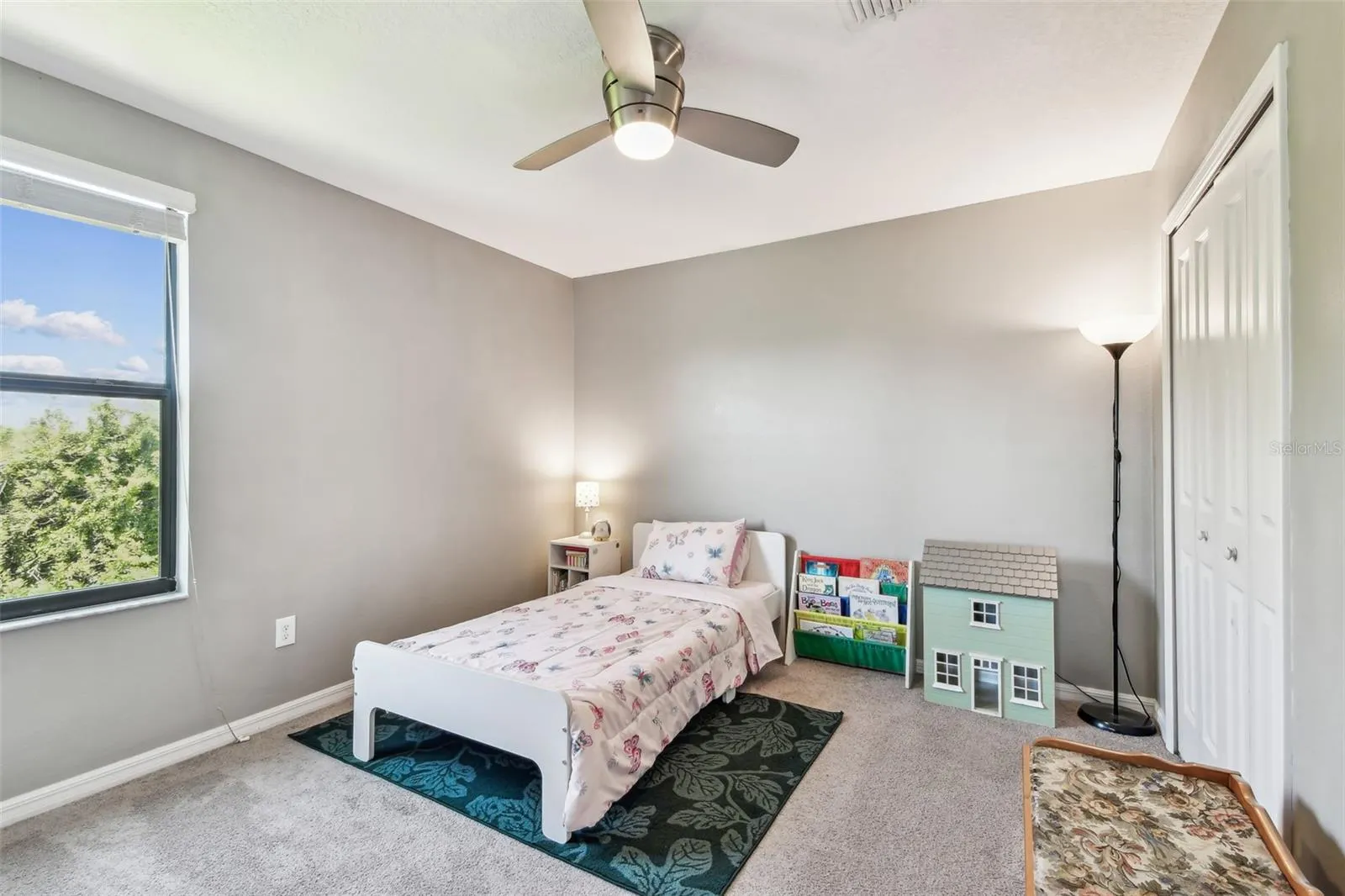 10148 ROSE PETAL PL