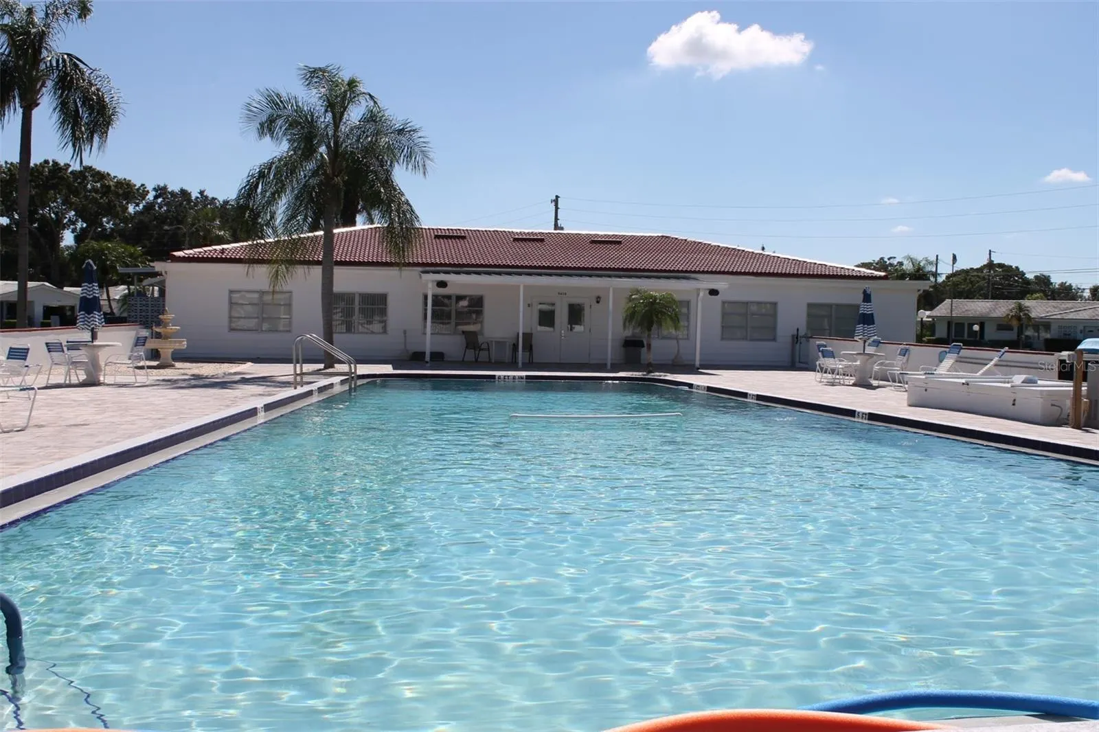 9370 MAINLANDS BLVD W