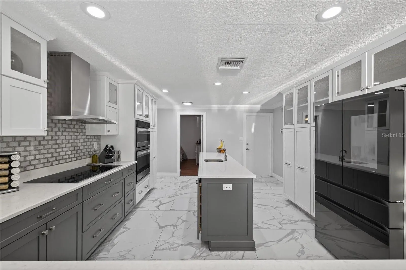 1923 SEAGULL DR