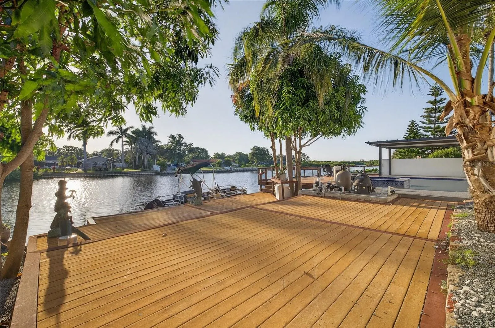 1923 SEAGULL DR