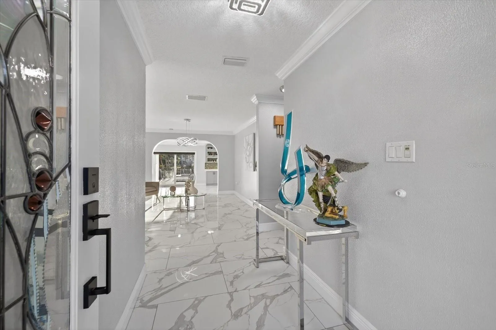 1923 SEAGULL DR