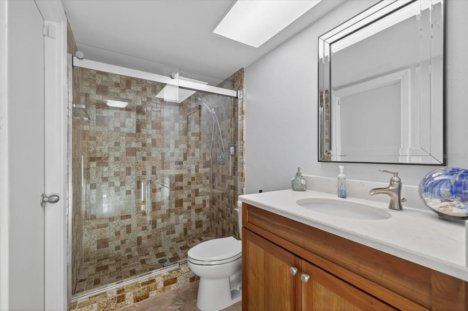 1923 SEAGULL DR