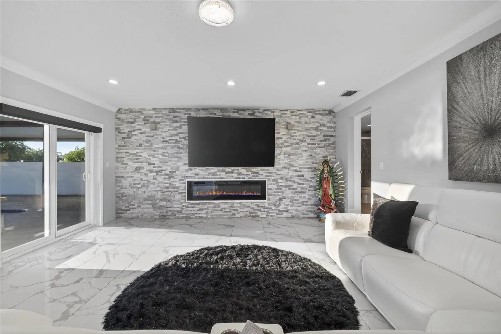 1923 SEAGULL DR