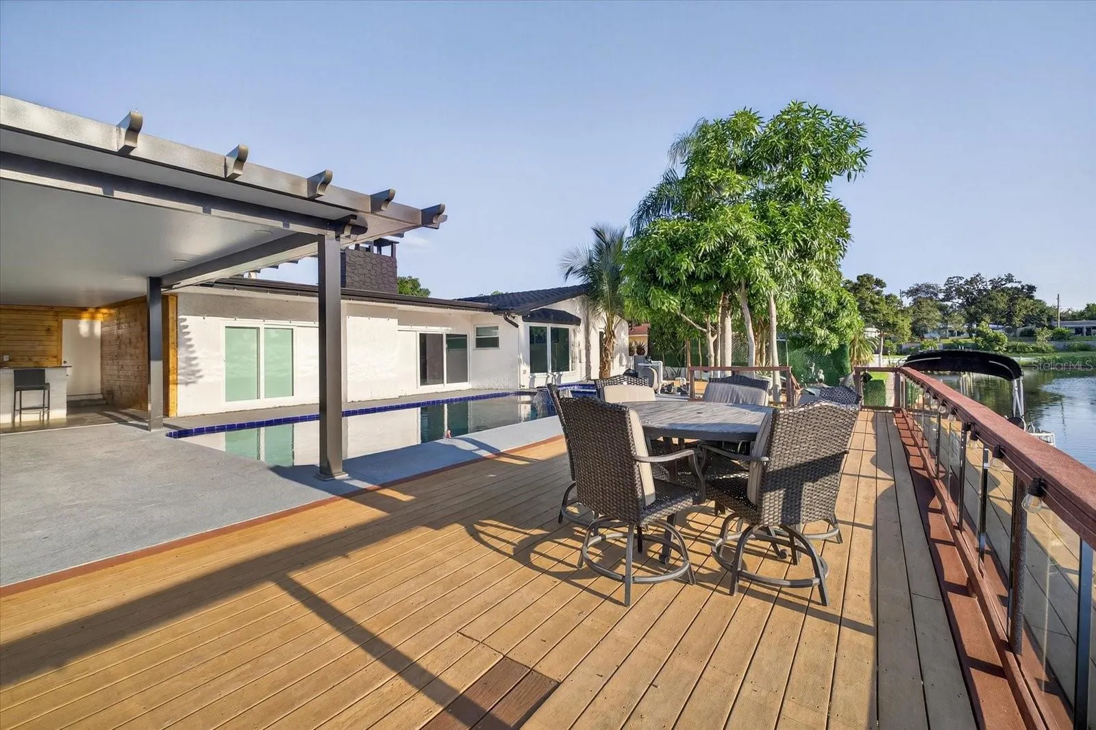 1923 SEAGULL DR