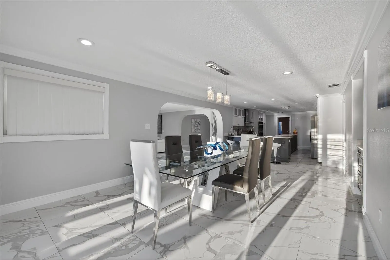 1923 SEAGULL DR