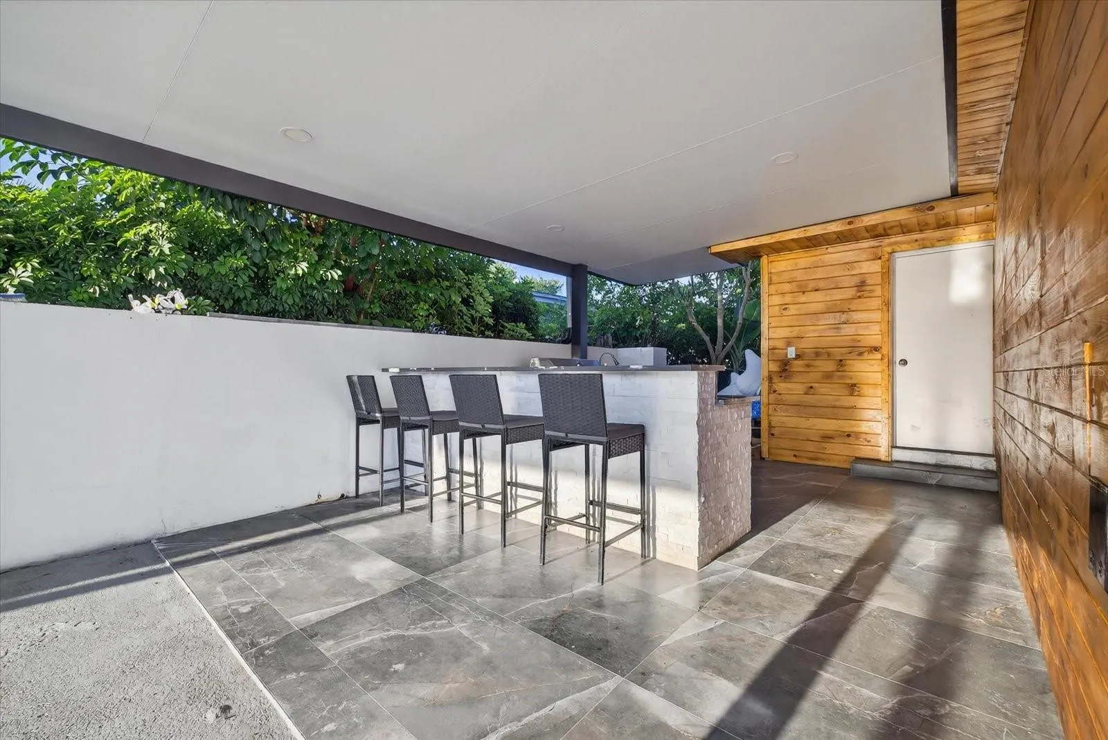 1923 SEAGULL DR