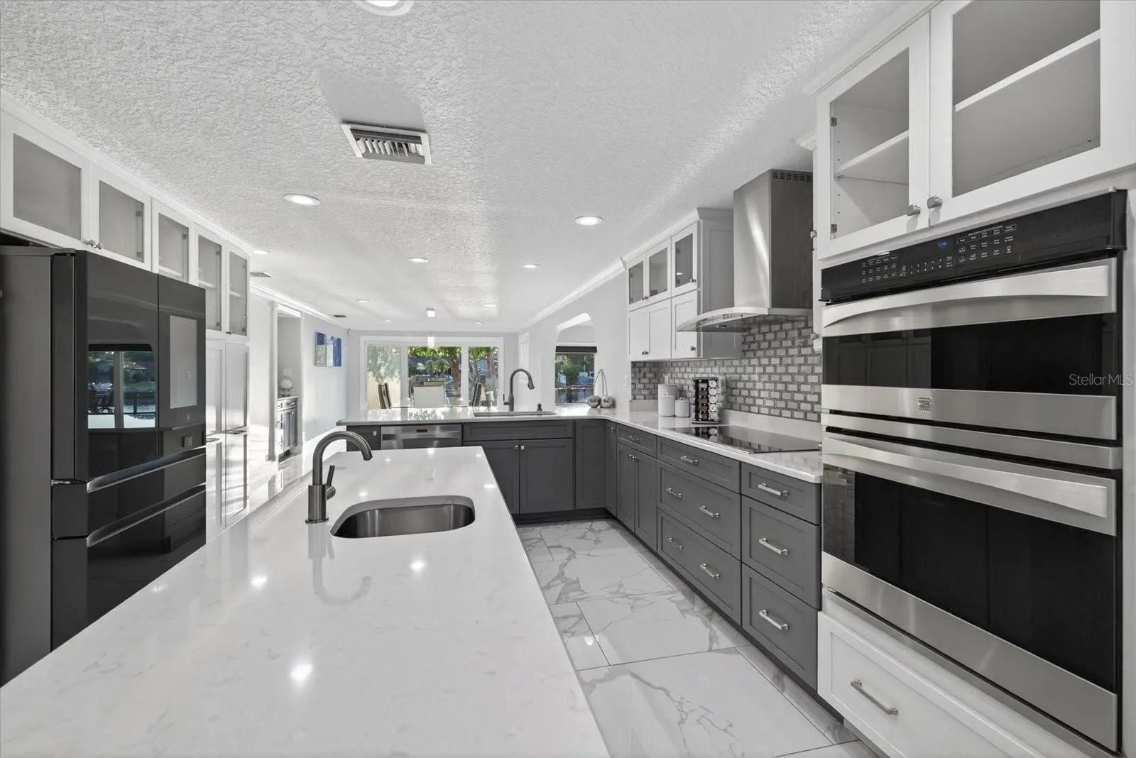 1923 SEAGULL DR