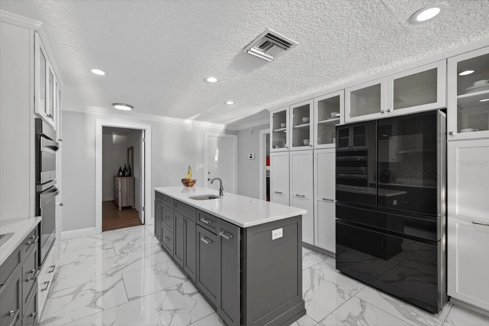 1923 SEAGULL DR