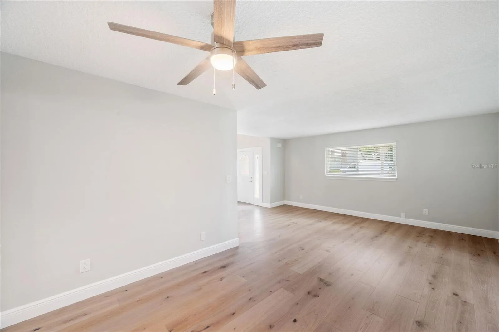 1570 COACHLIGHT WAY