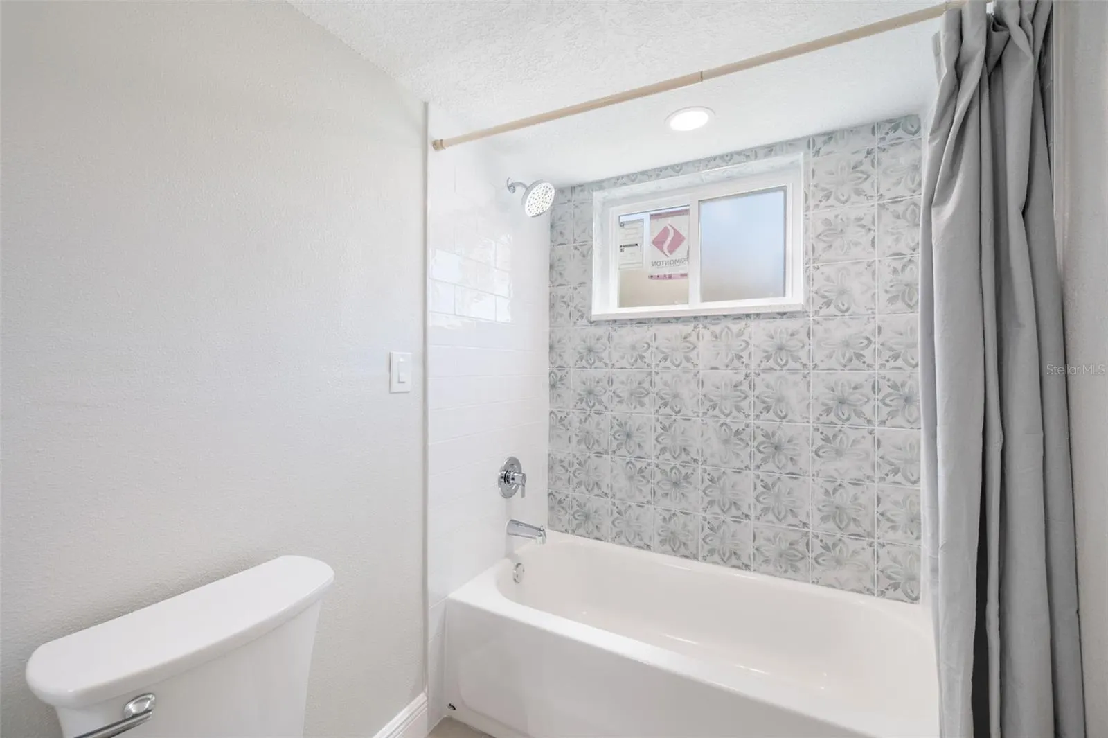1570 COACHLIGHT WAY