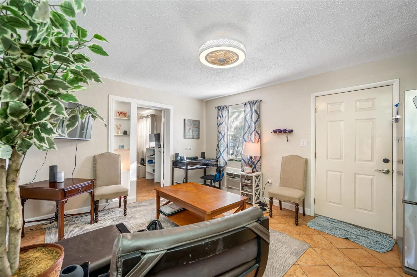 14111 W PARSLEY DR