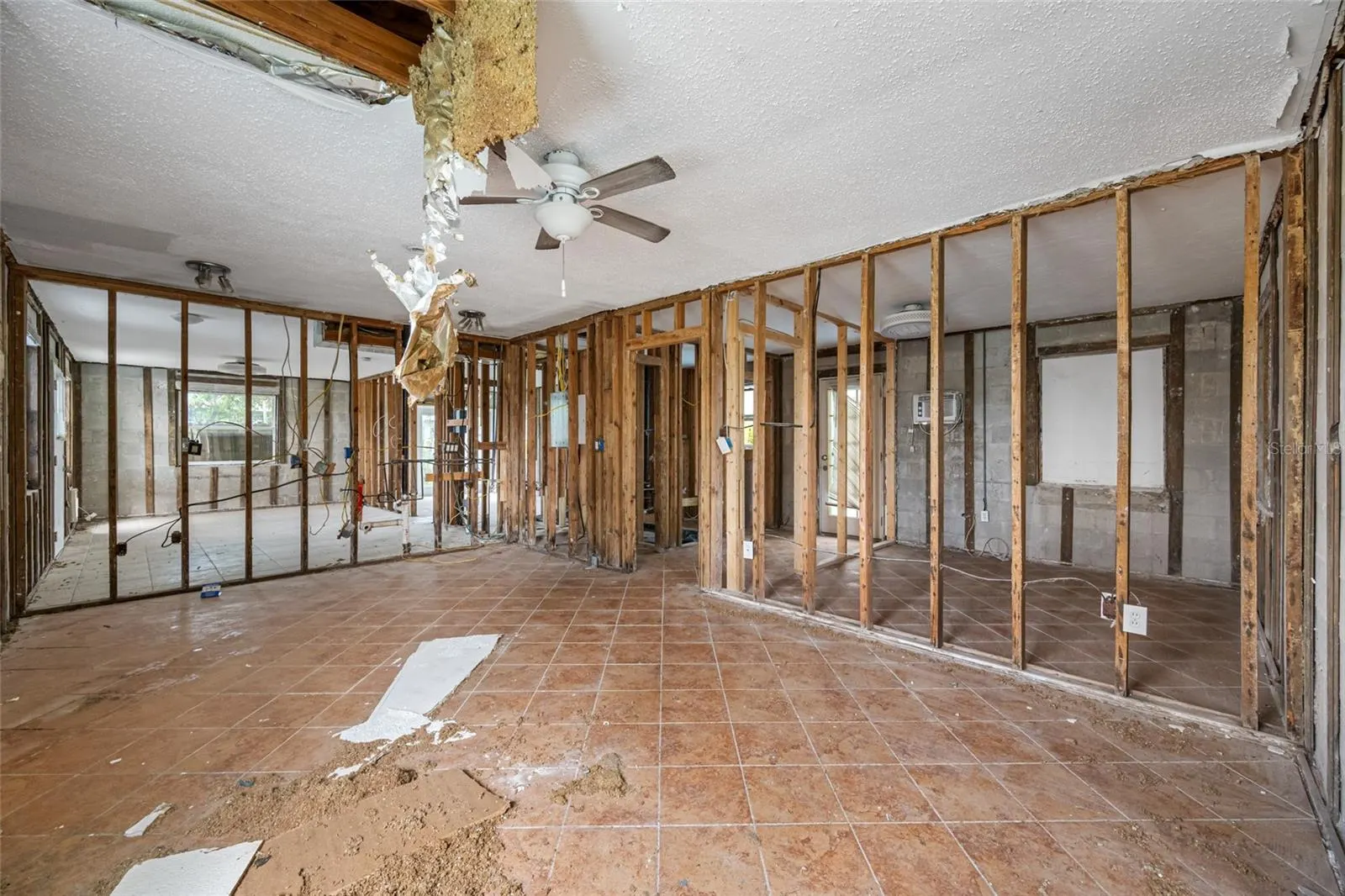 14111 W PARSLEY DR