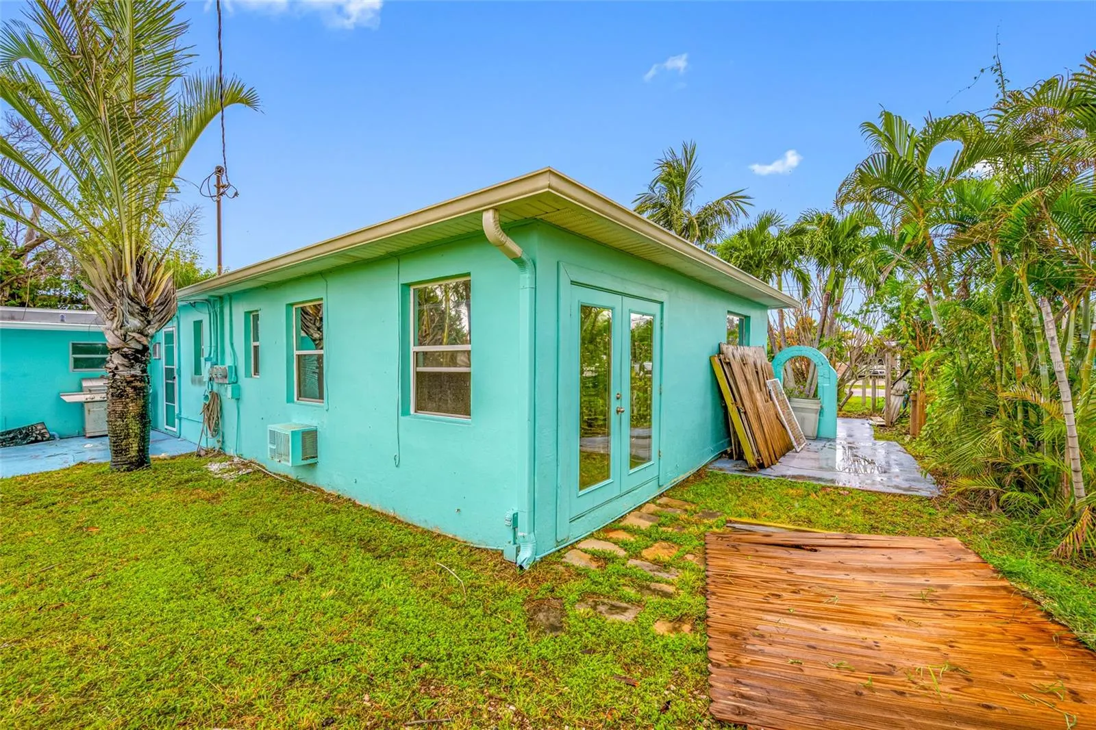 14111 W PARSLEY DR
