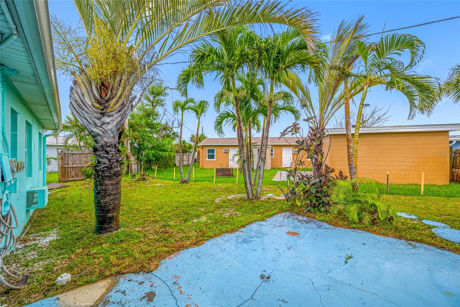14111 W PARSLEY DR