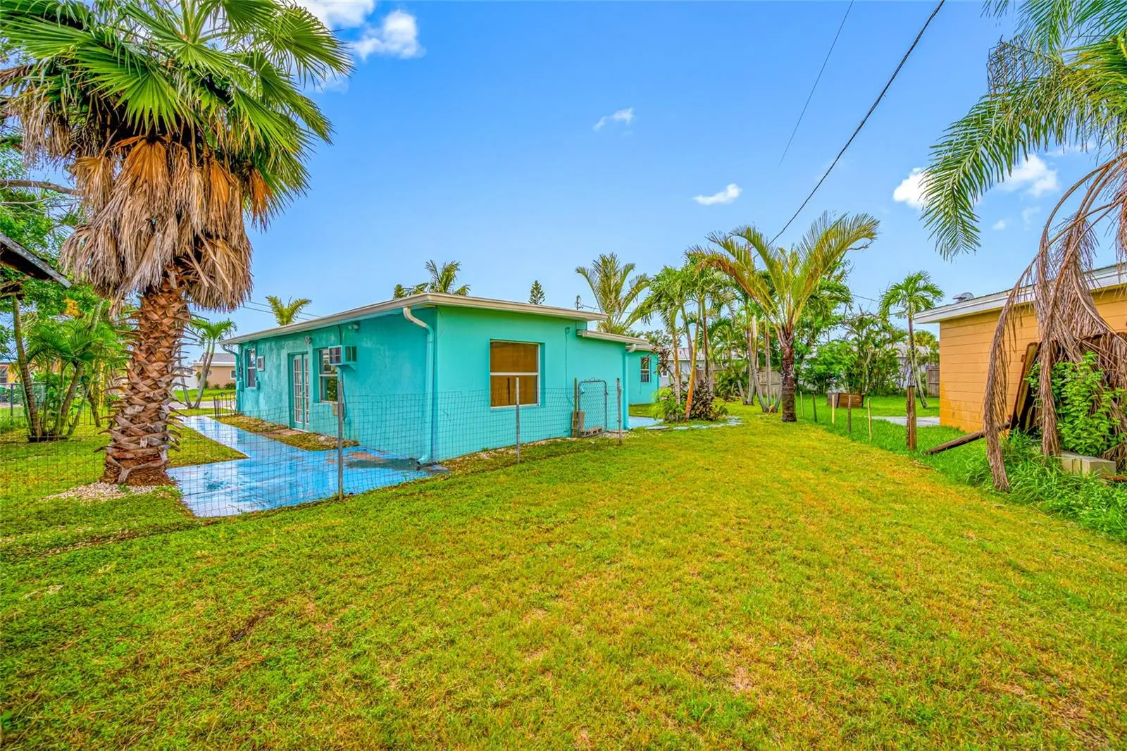 14111 W PARSLEY DR