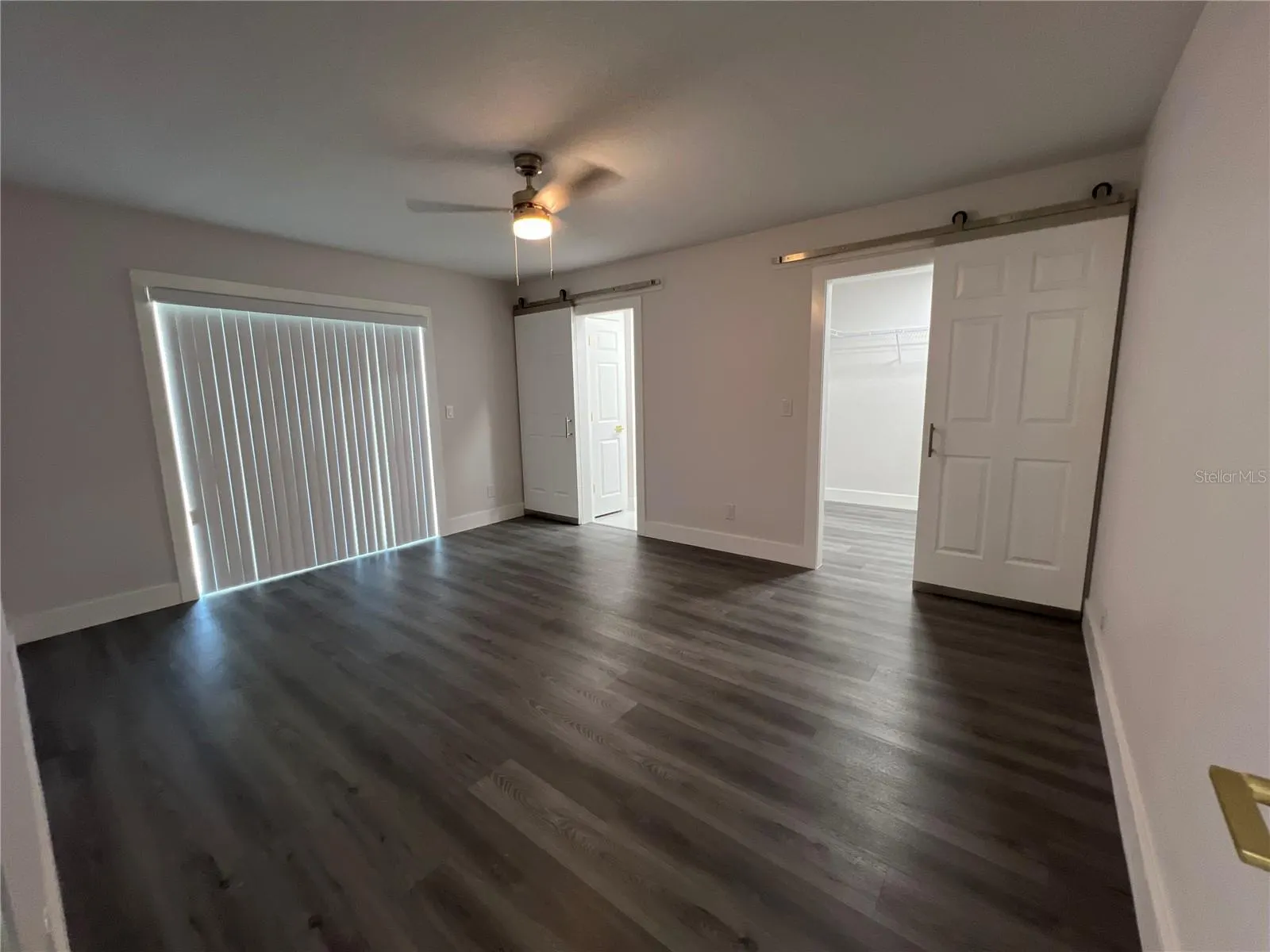 2811 AUBURN AVE W