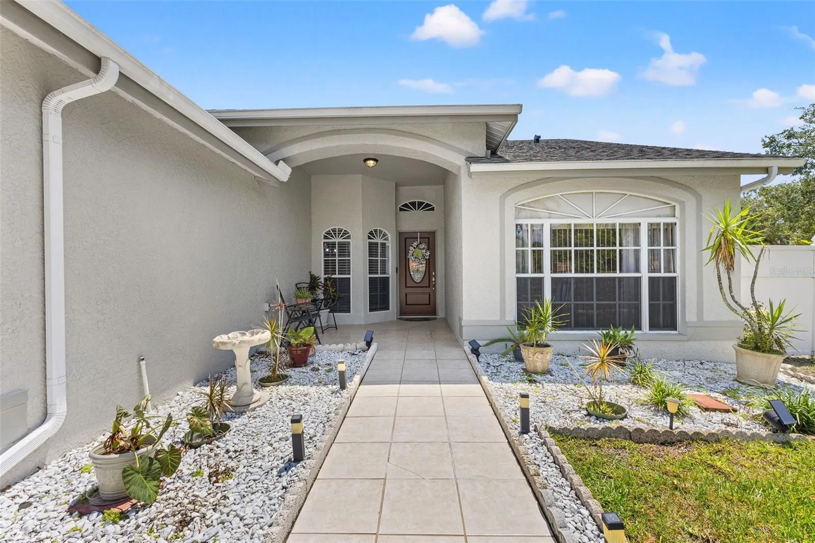 8801 CHESTERTON PL
