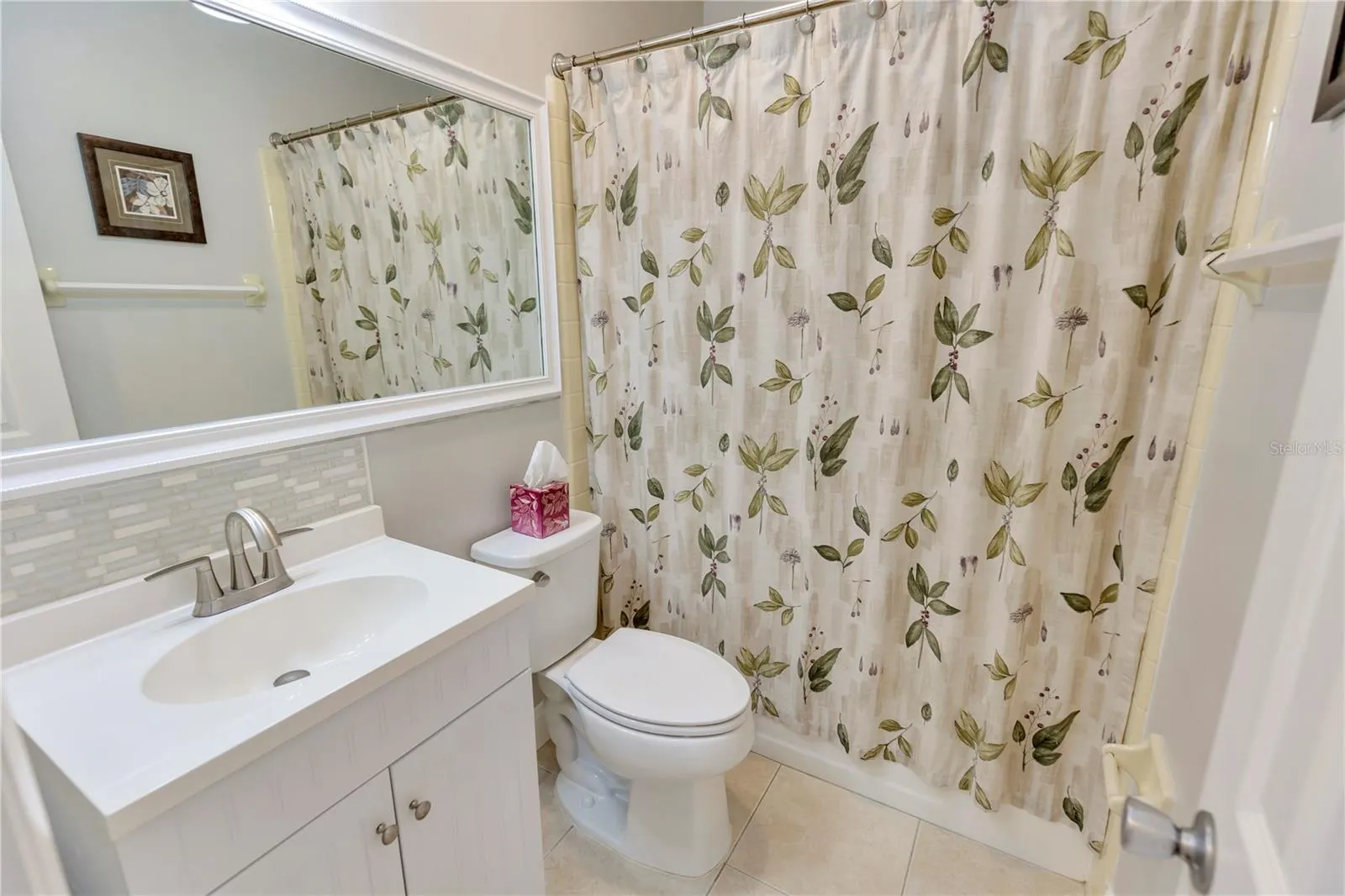 1322 NEW BEDFORD DR #16, #16