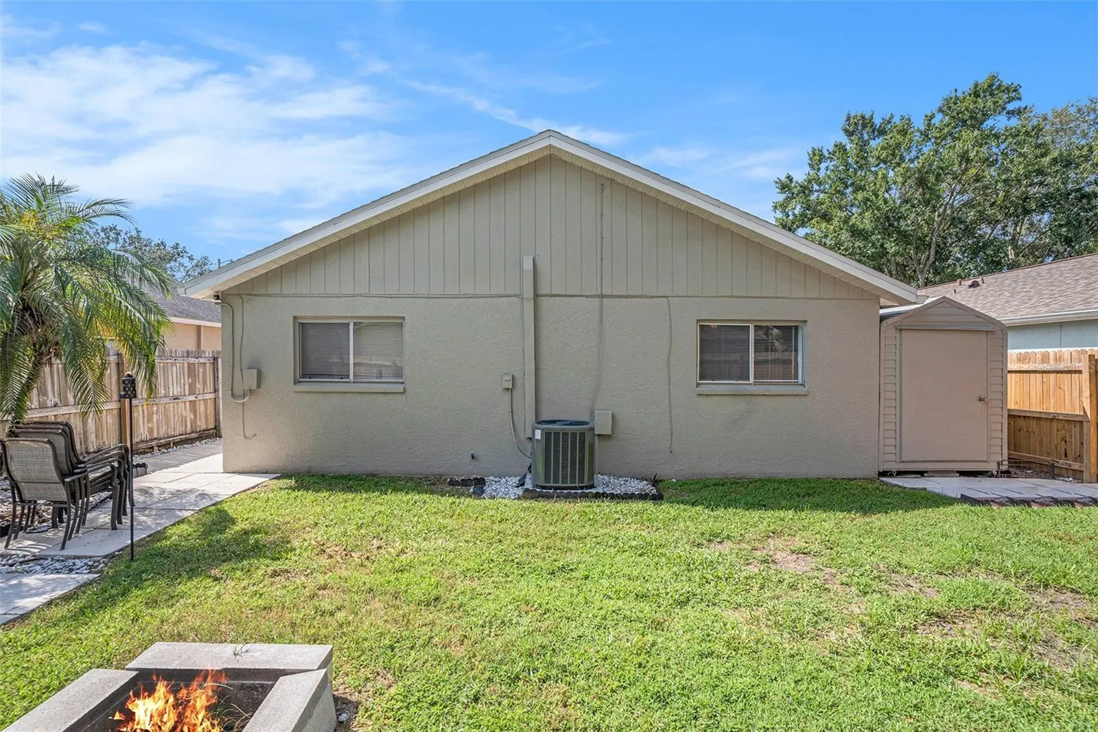 1330 MOHRLAKE DR