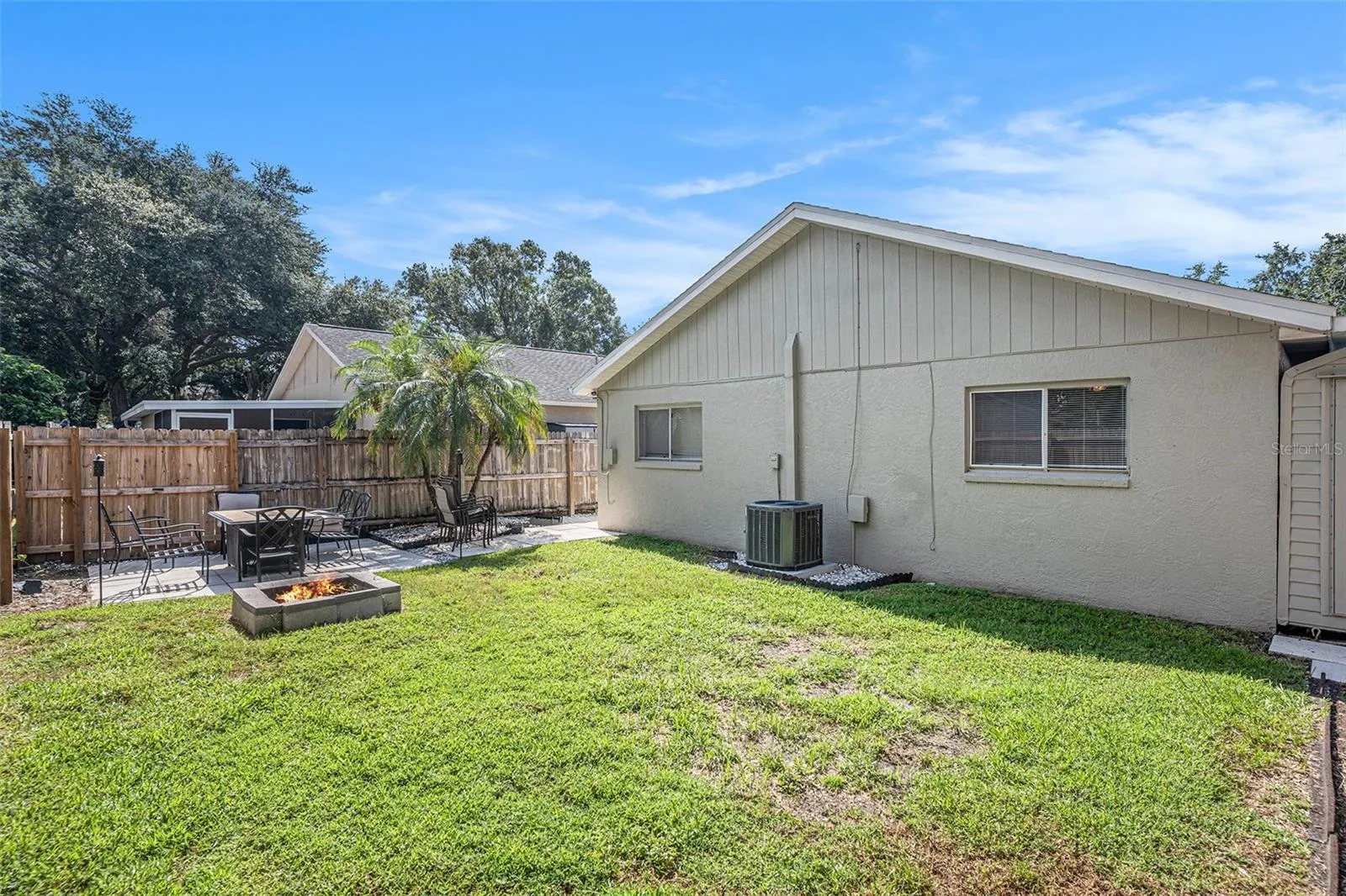 1330 MOHRLAKE DR