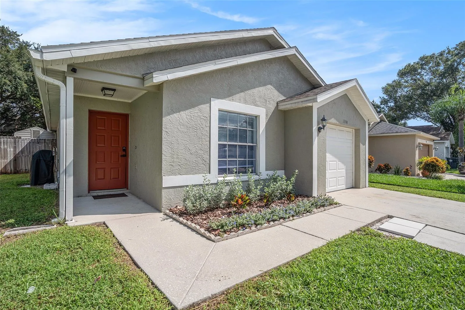 1330 MOHRLAKE DR