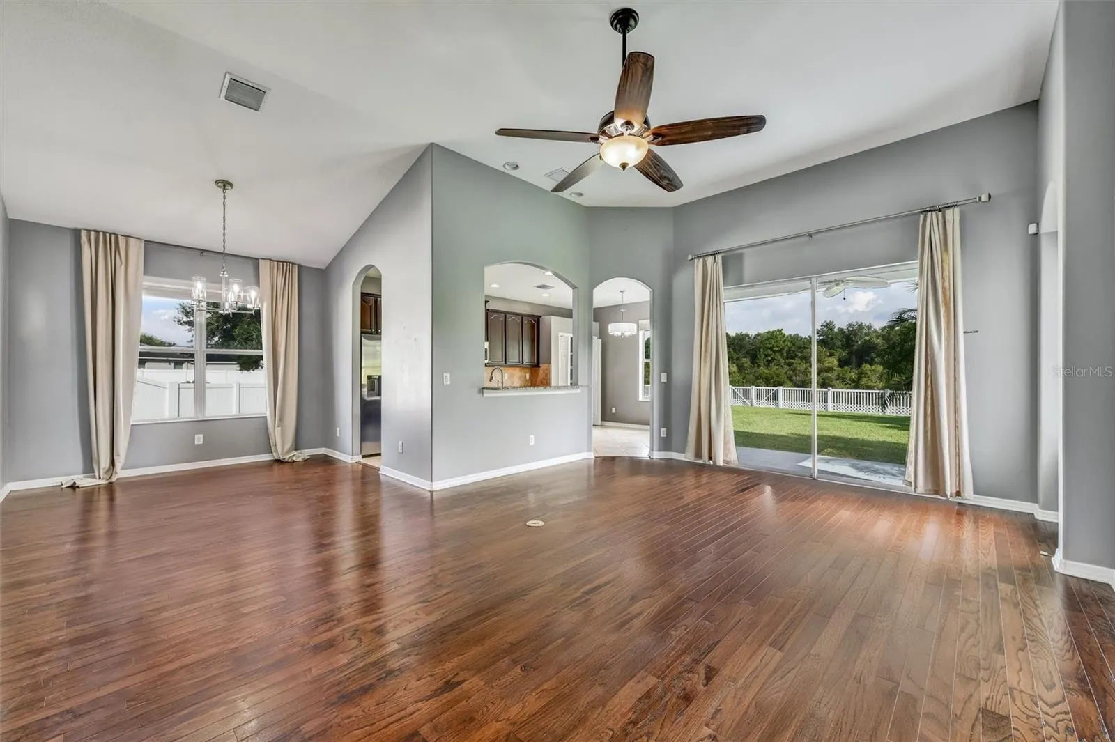 7514 FOREST MERE DR