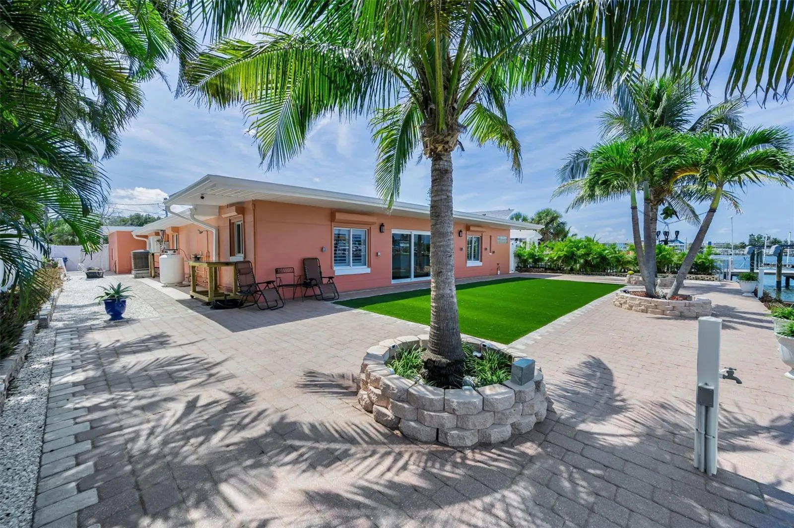 14223 E PARSLEY DR
