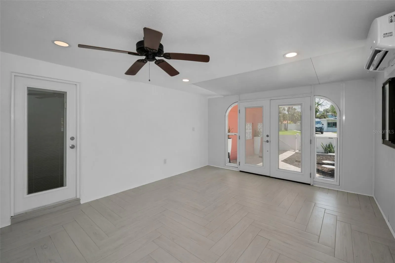14223 E PARSLEY DR