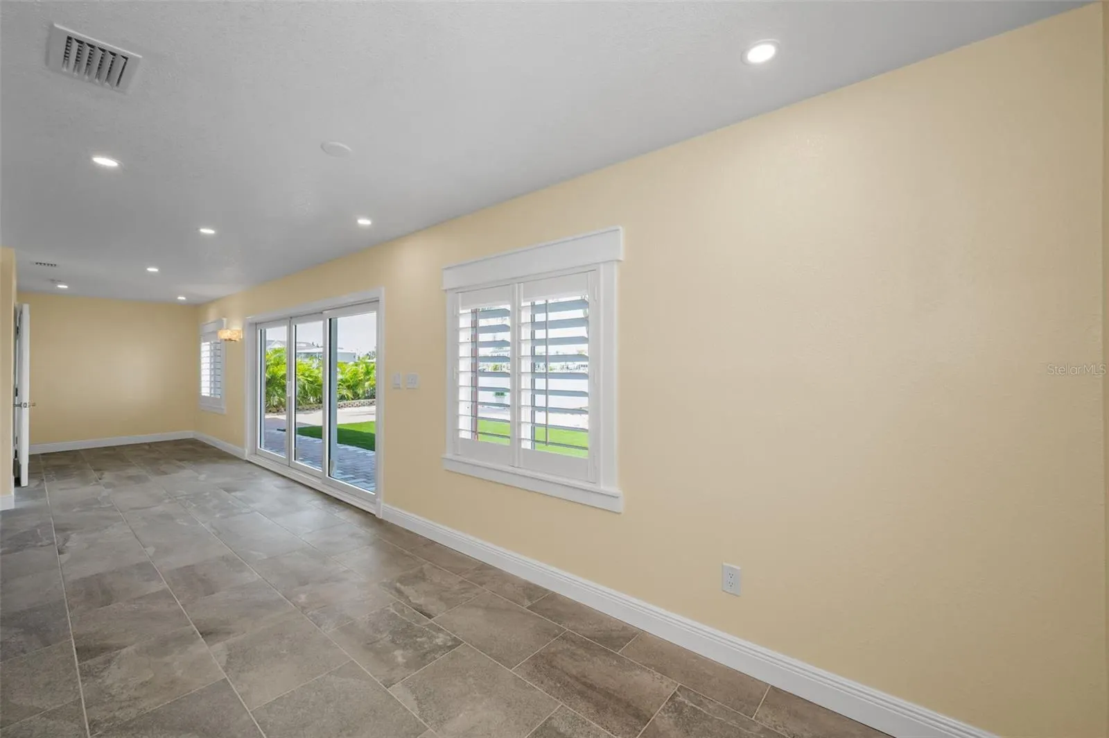 14223 E PARSLEY DR