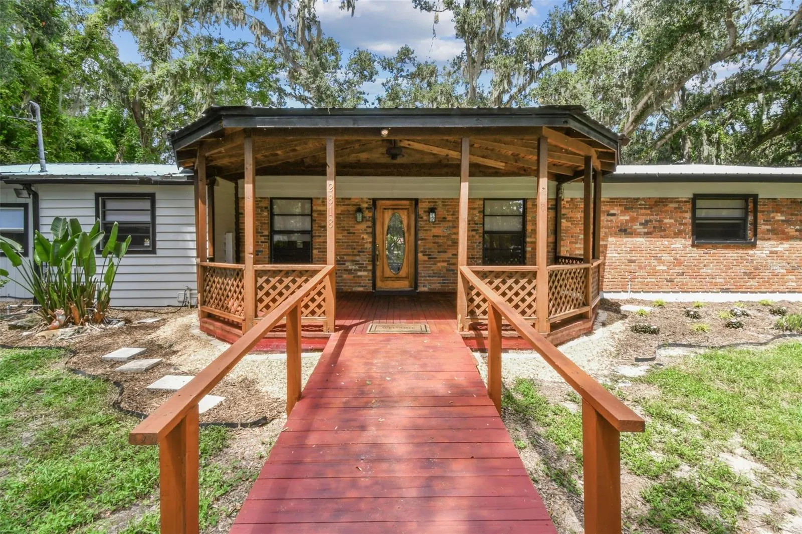 2818 VIOLA LN