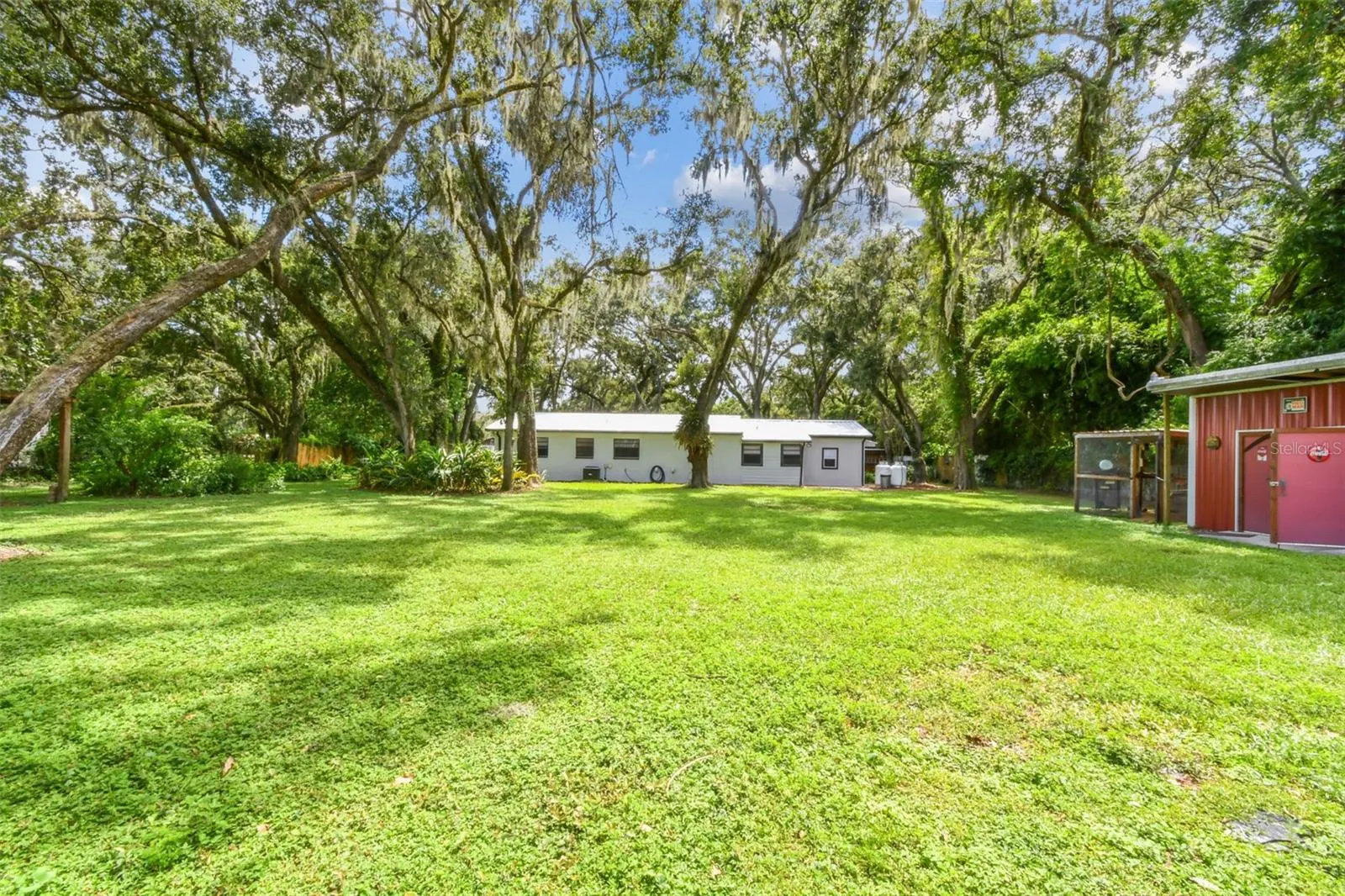 2818 VIOLA LN