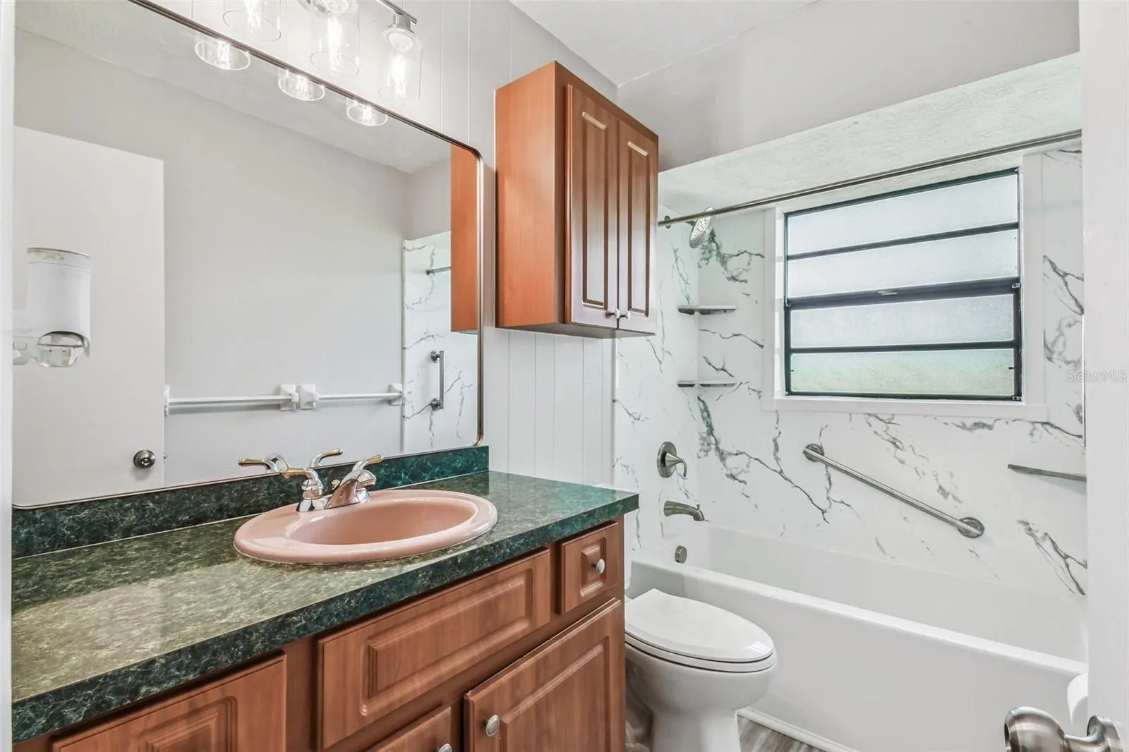 2818 VIOLA LN