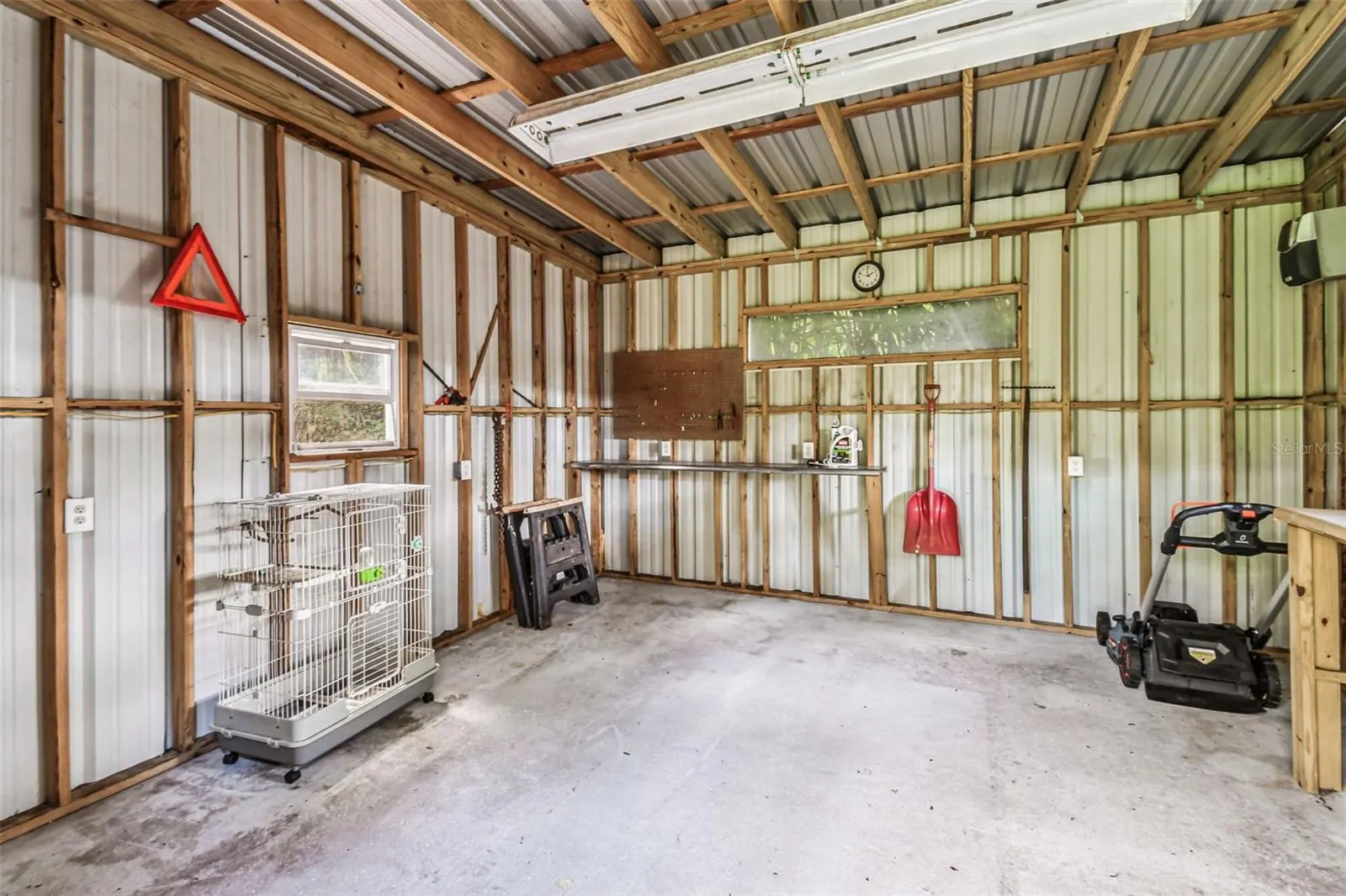 2818 VIOLA LN