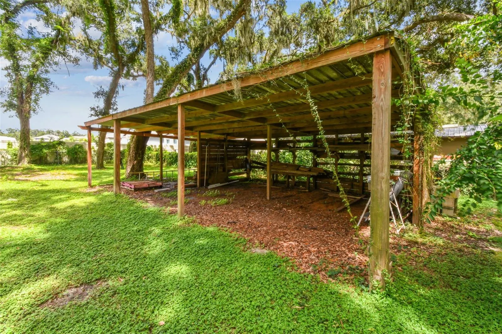 2818 VIOLA LN