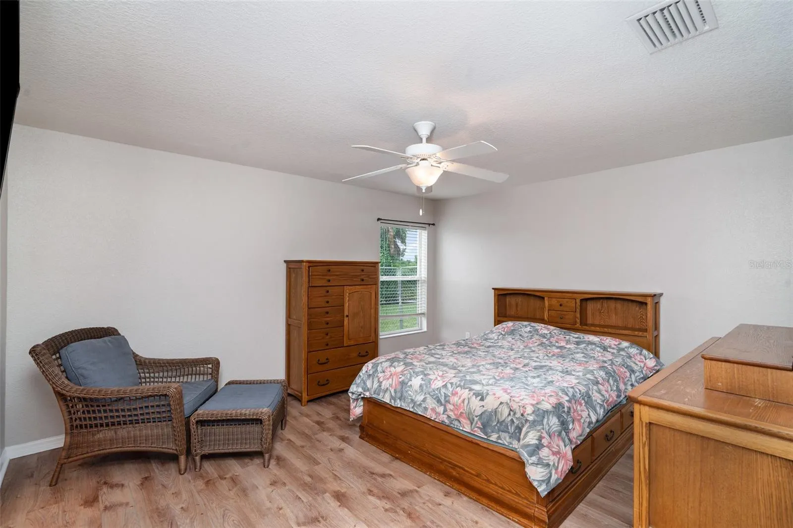 11342 SOUTHWIND LAKE DR