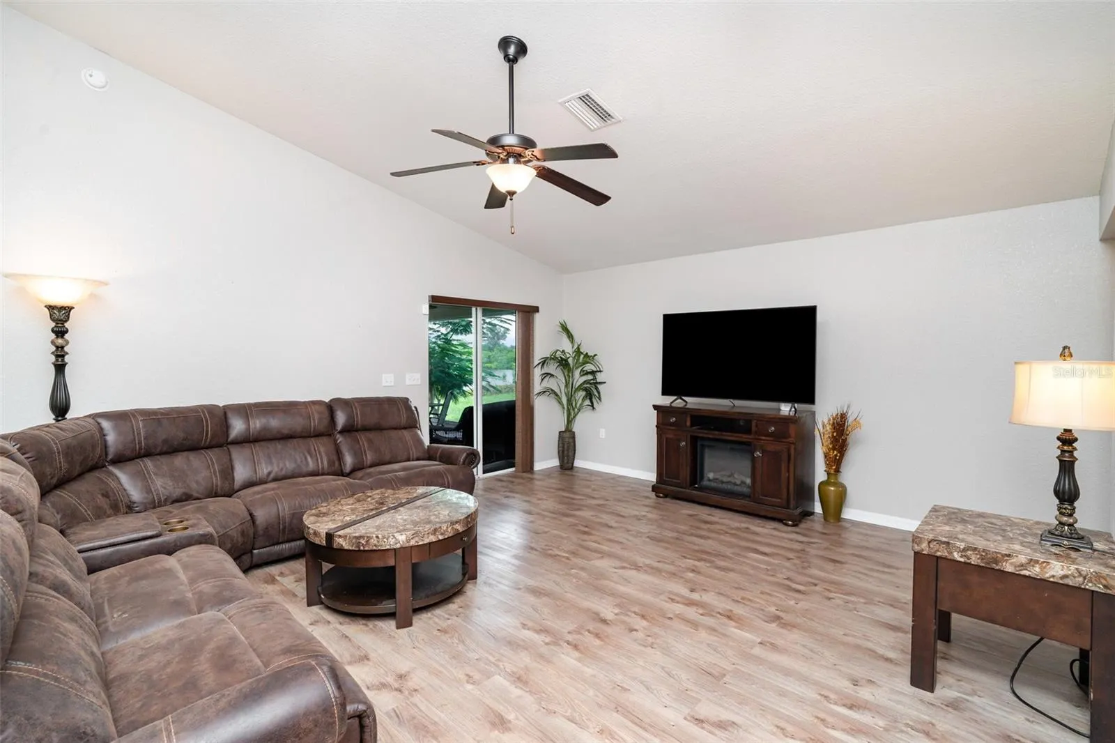 11342 SOUTHWIND LAKE DR