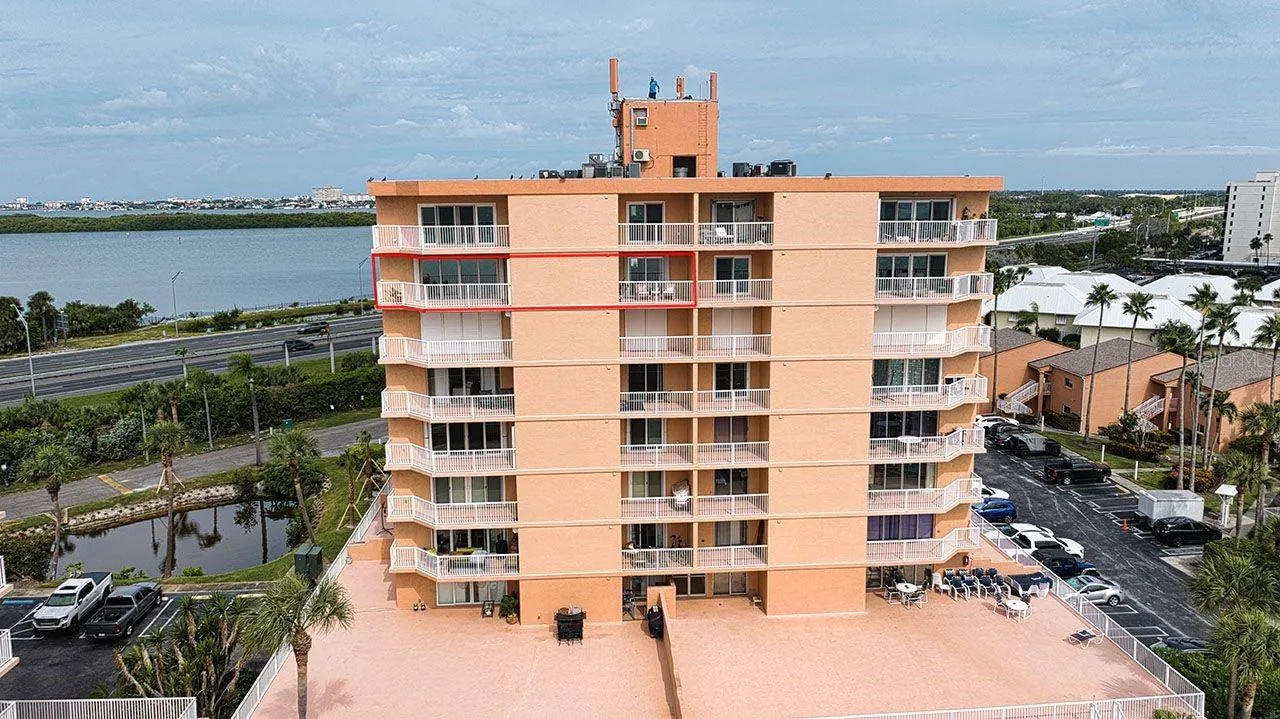 7430 SUNSHINE SKYWAY LN S #804, #804