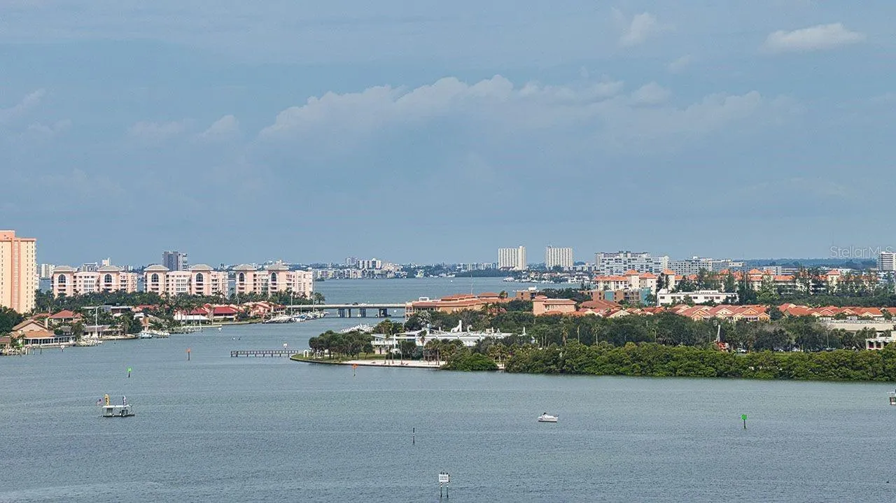 7430 SUNSHINE SKYWAY LN S #804, #804