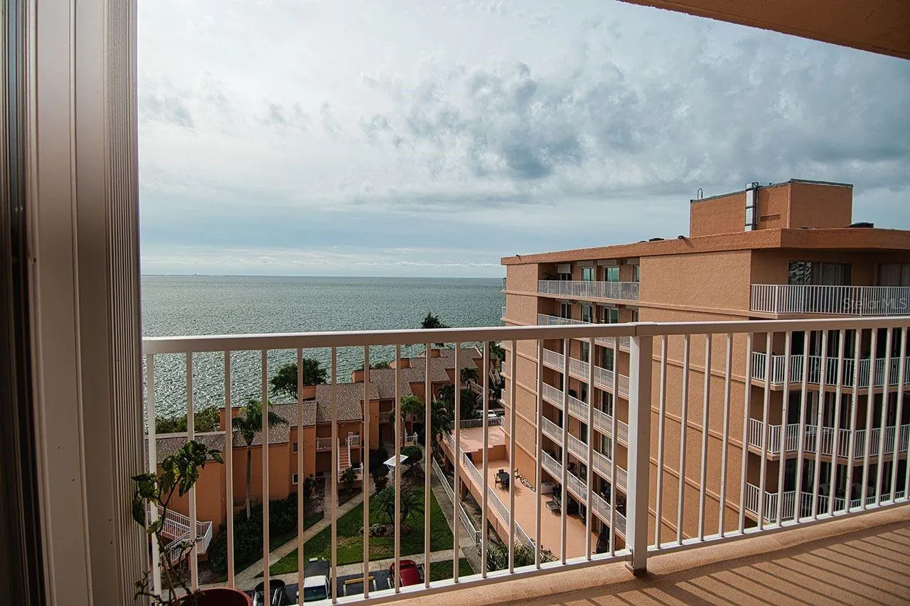 7430 SUNSHINE SKYWAY LN S #804, #804