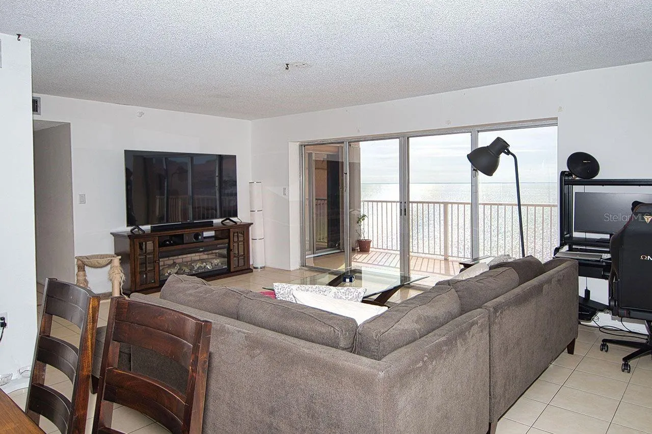 7430 SUNSHINE SKYWAY LN S #804, #804